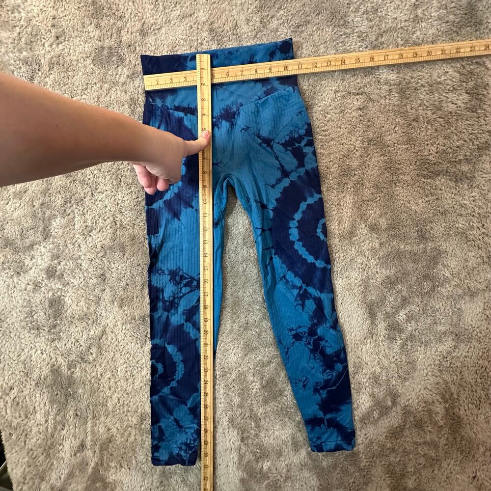Victoria's Secret Pink Active Blue Tie Dye Ribbed Cropped Leggings XS - Picture 8 of 9
